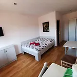 Ewa *