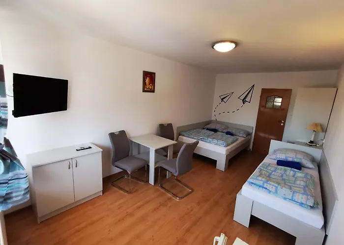 Ewa Homestay szállás *