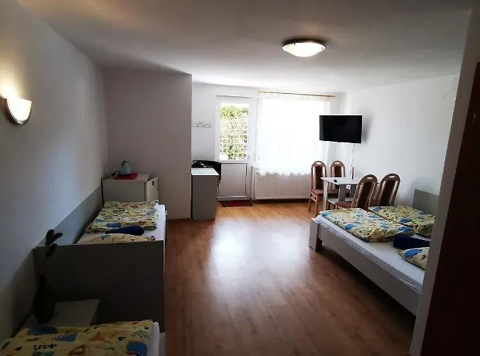 Homestay szállás Ewa